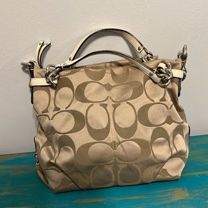 ✨C O A C H Shoulder Purse